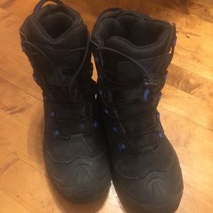 Boys Columbia Winter Boots